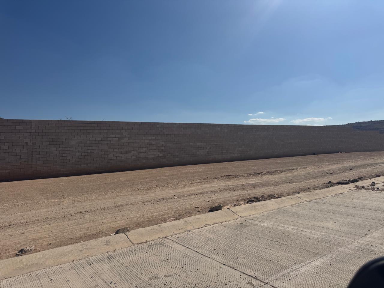 Vista aérea de terracería en gran escala Rocar Construye